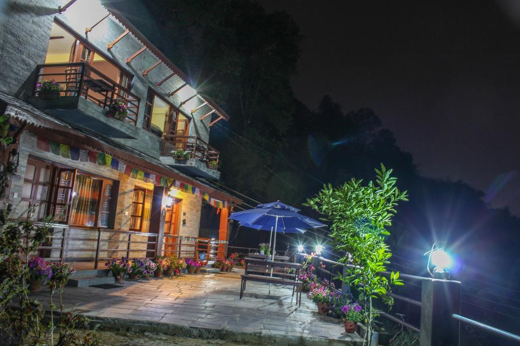 Hotel Tourist Residency Pokhara Esterno foto