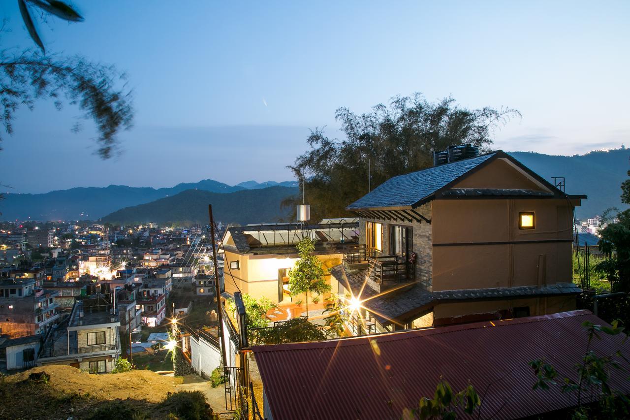 Hotel Tourist Residency Pokhara Esterno foto