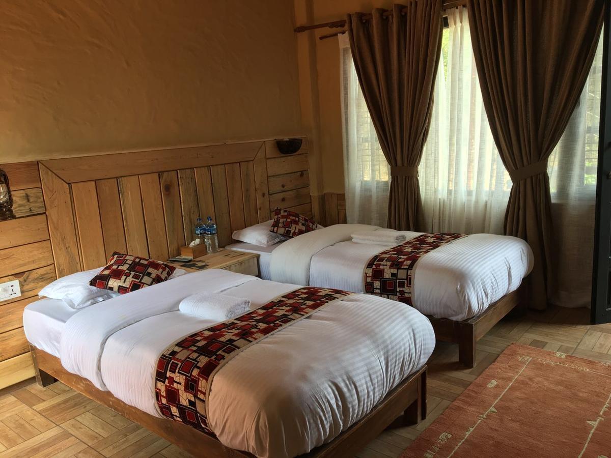 Hotel Tourist Residency Pokhara Esterno foto
