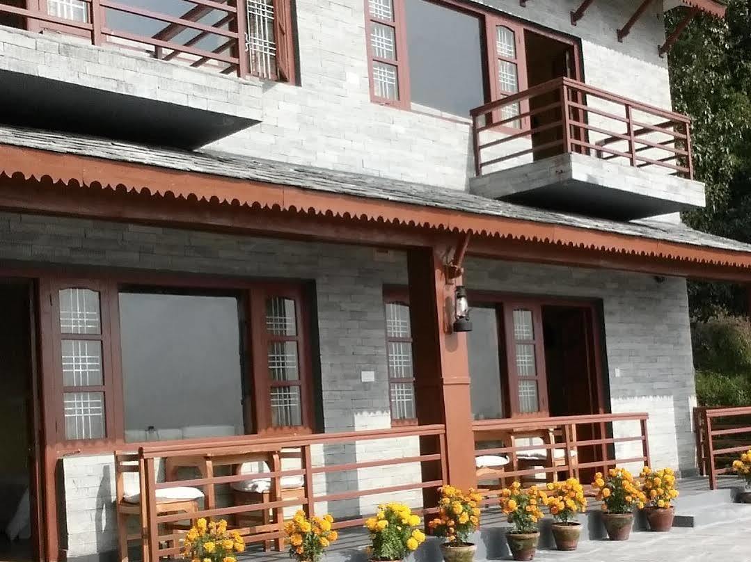 Hotel Tourist Residency Pokhara Esterno foto